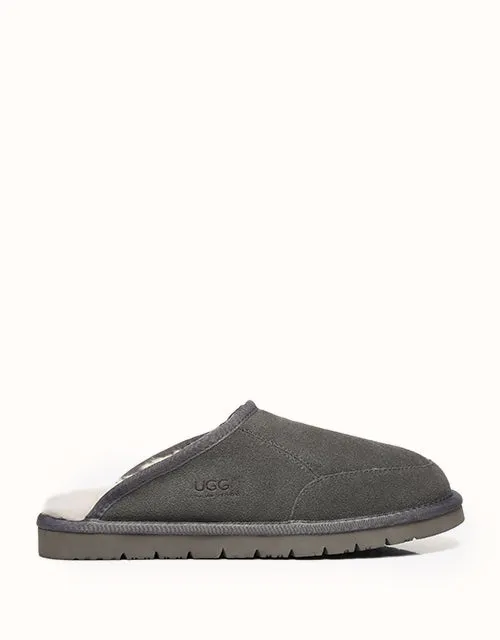 AUSTRALIAN SHEPHERD® Bred Scuff UGG Shoes