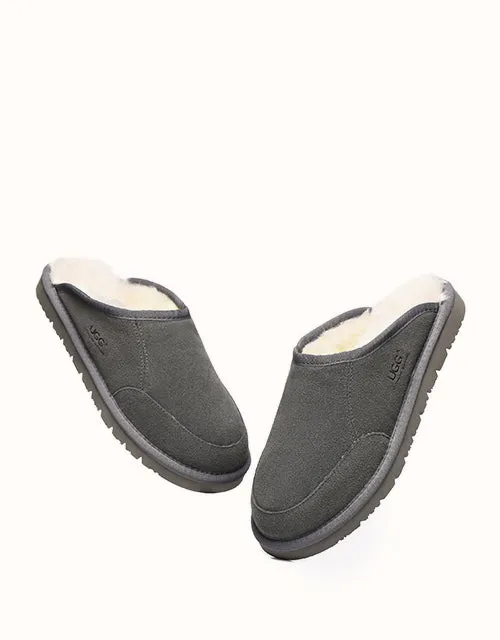 AUSTRALIAN SHEPHERD® Bred Scuff UGG Shoes