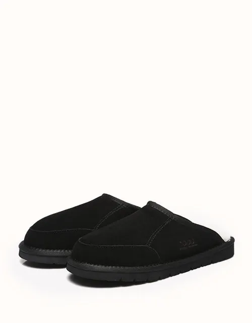 AUSTRALIAN SHEPHERD® Bred Scuff UGG Shoes