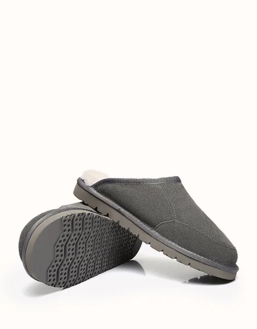 AUSTRALIAN SHEPHERD® Bred Scuff UGG Shoes