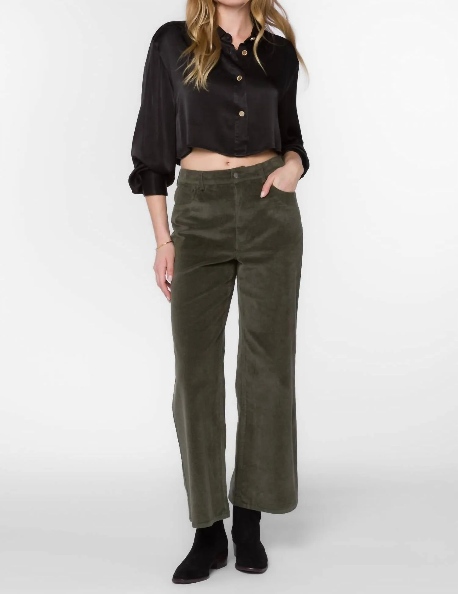 Denver Crop Satin Top In Black