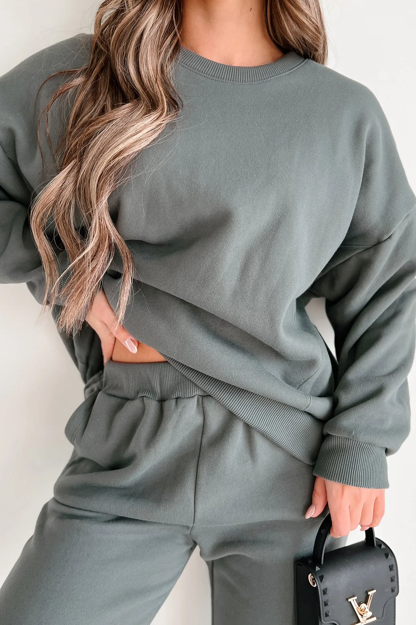 Lazy Weekend Oversized Fleece Sweatshirt (Olive)