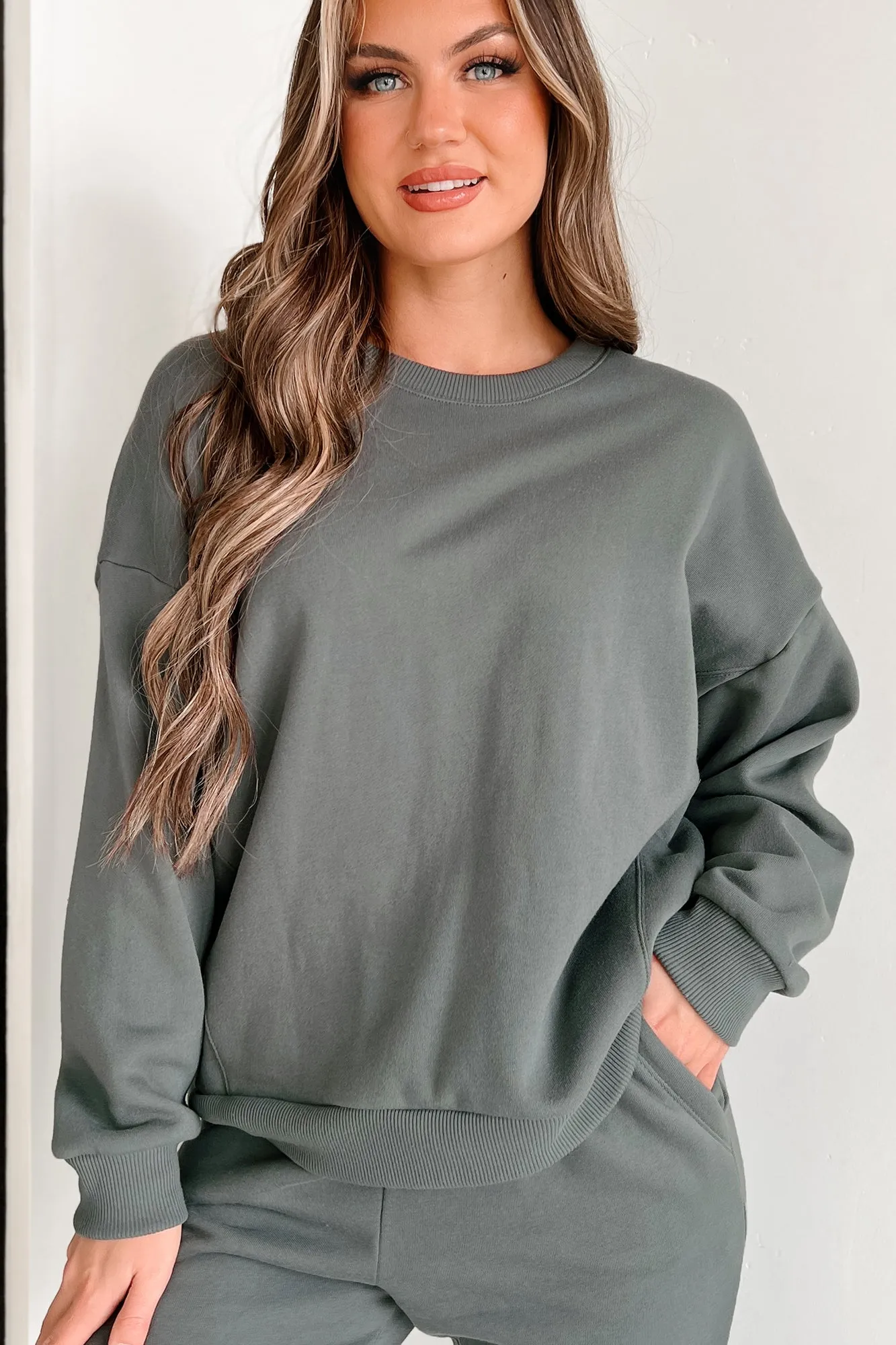 Lazy Weekend Oversized Fleece Sweatshirt (Olive)