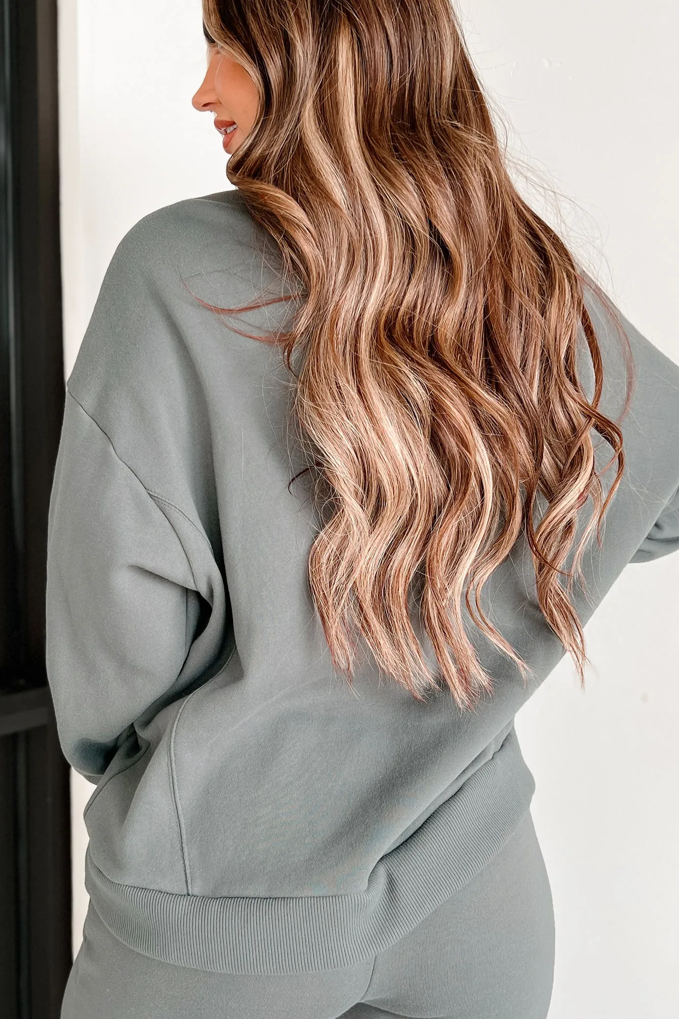 Lazy Weekend Oversized Fleece Sweatshirt (Olive)