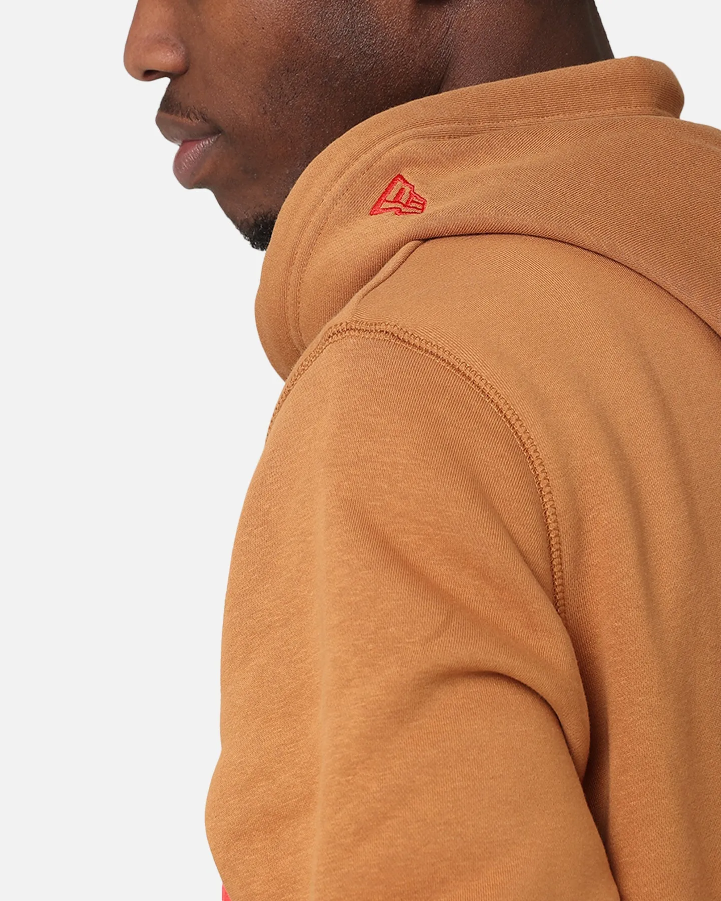 New Era Chicago Bulls Pullover Hoodie Medium Beige