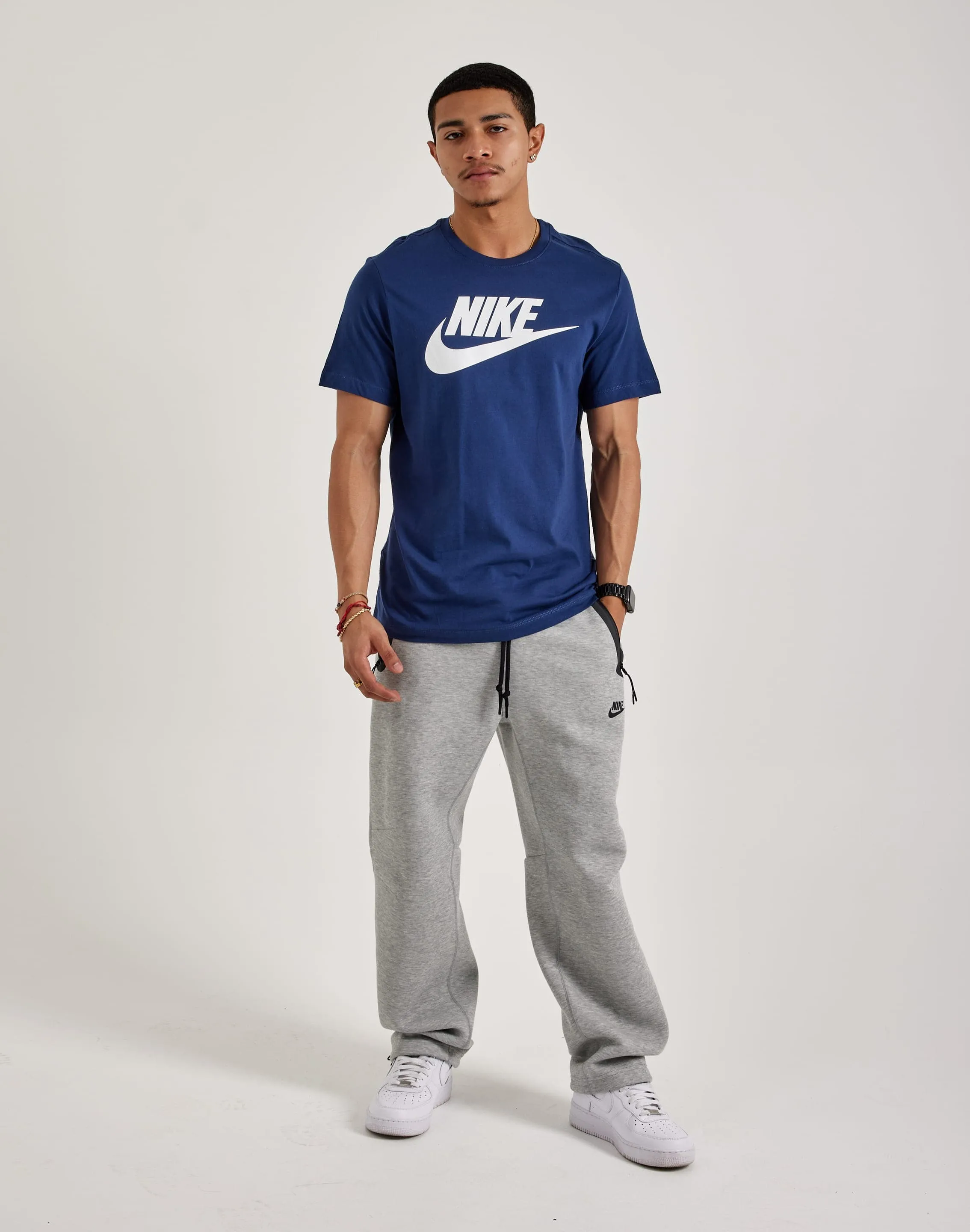 Nike Icon Futura Tee