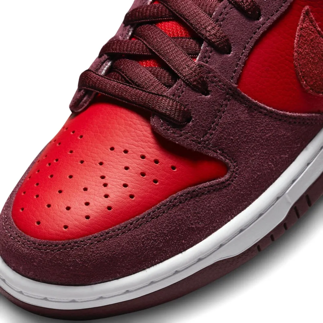 Nike SB Dunk Low Cherries Red Maroon Nike Dunk