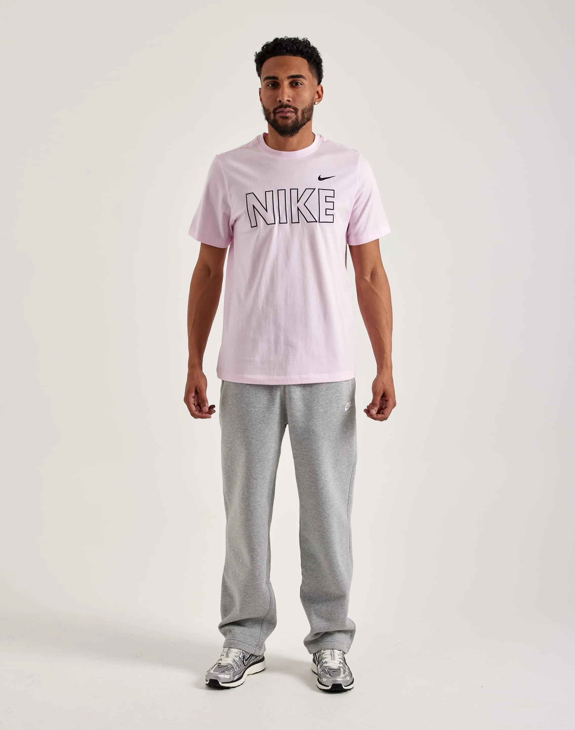 Nike Sportswear Tee
