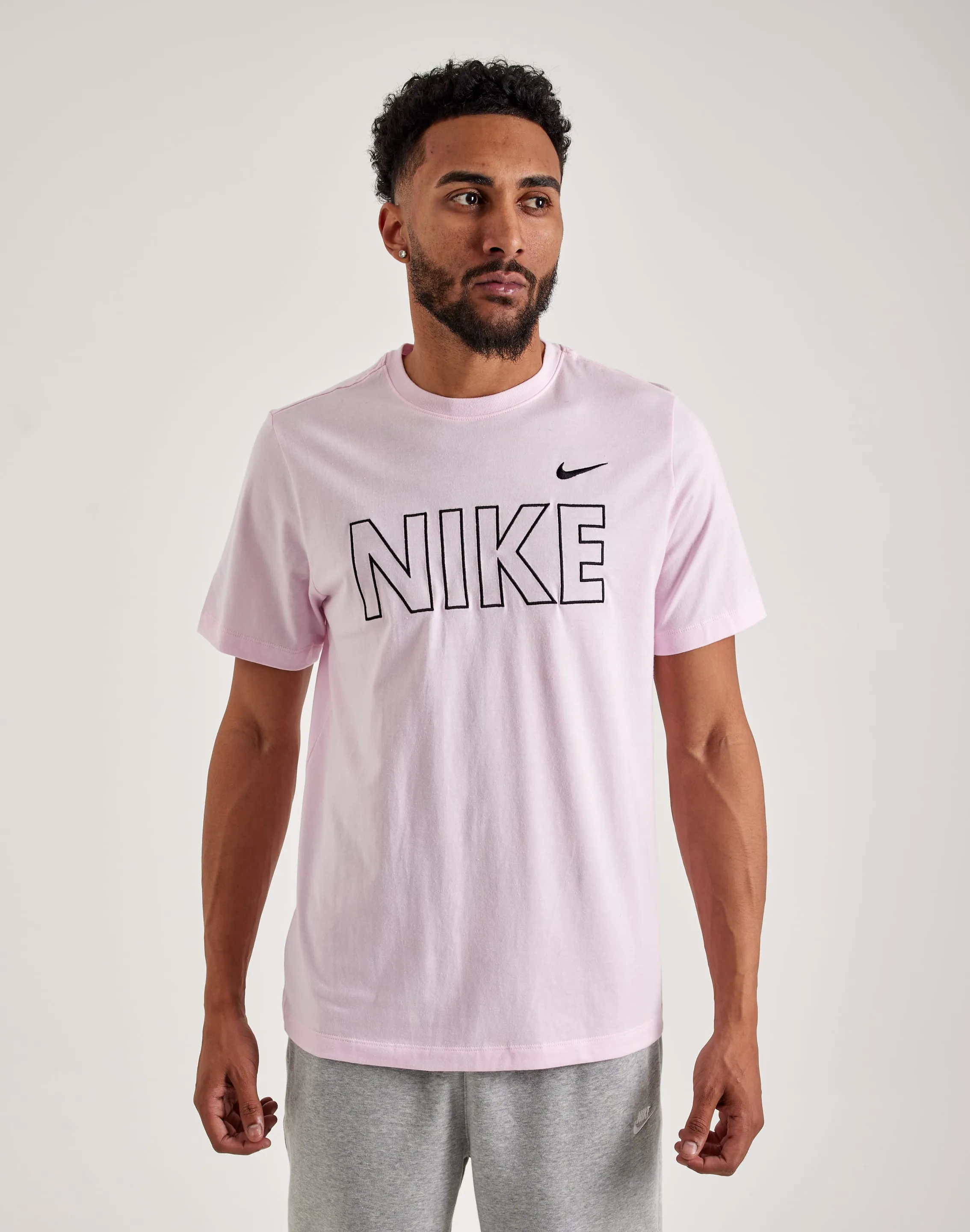 Nike Sportswear Tee
