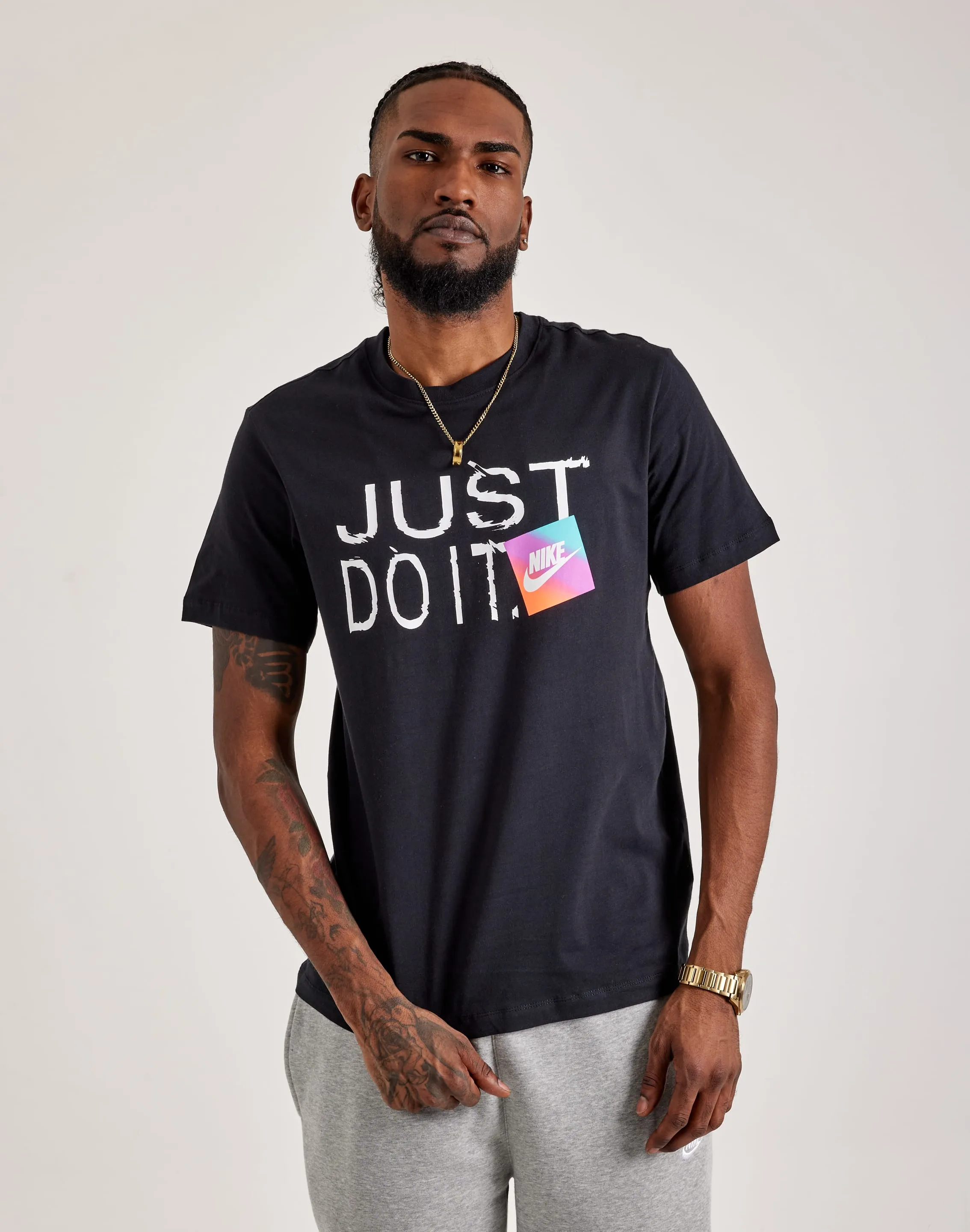 Nike Sportswear Tee