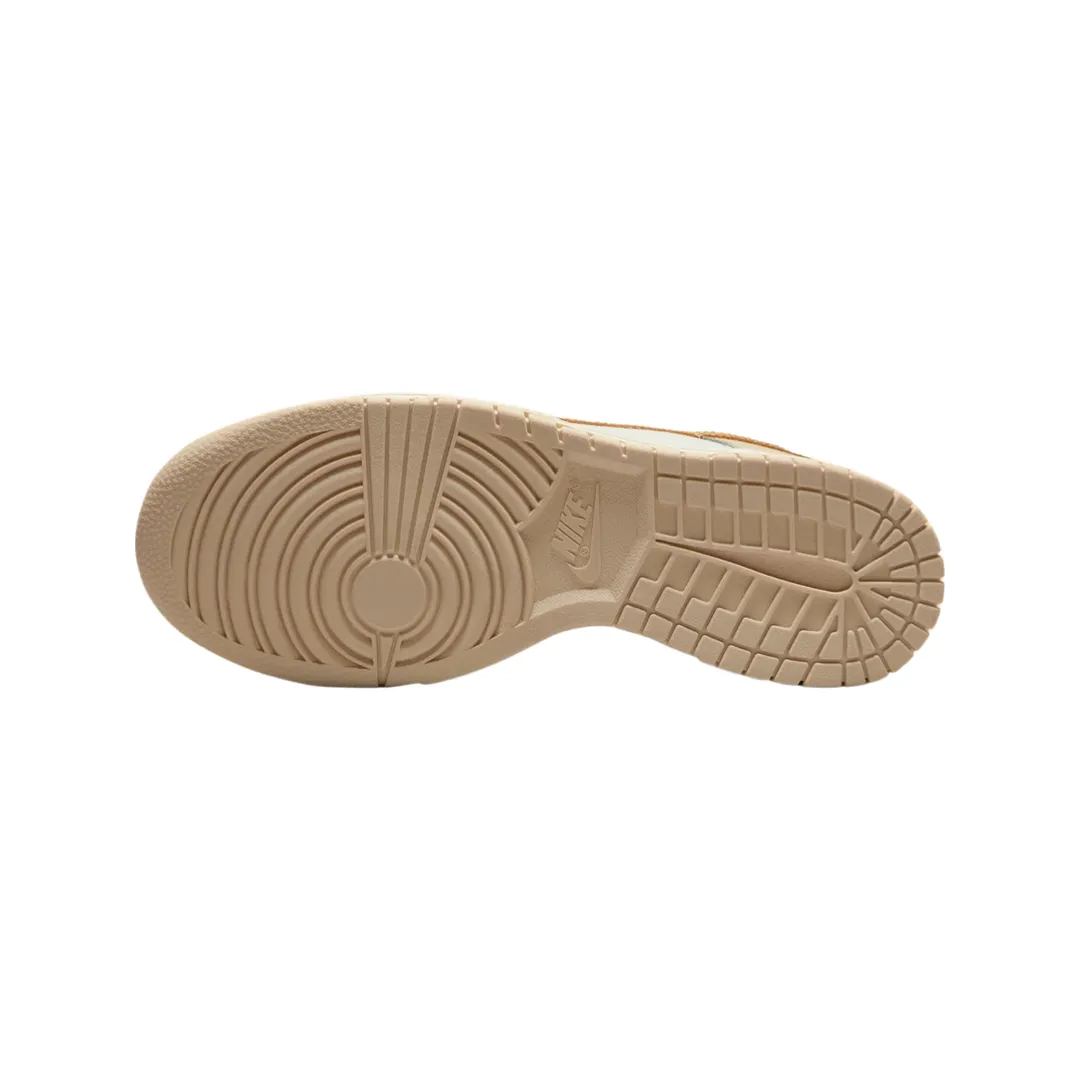 Nike Women's Dunk Low Metallic Gold Nike Dunk