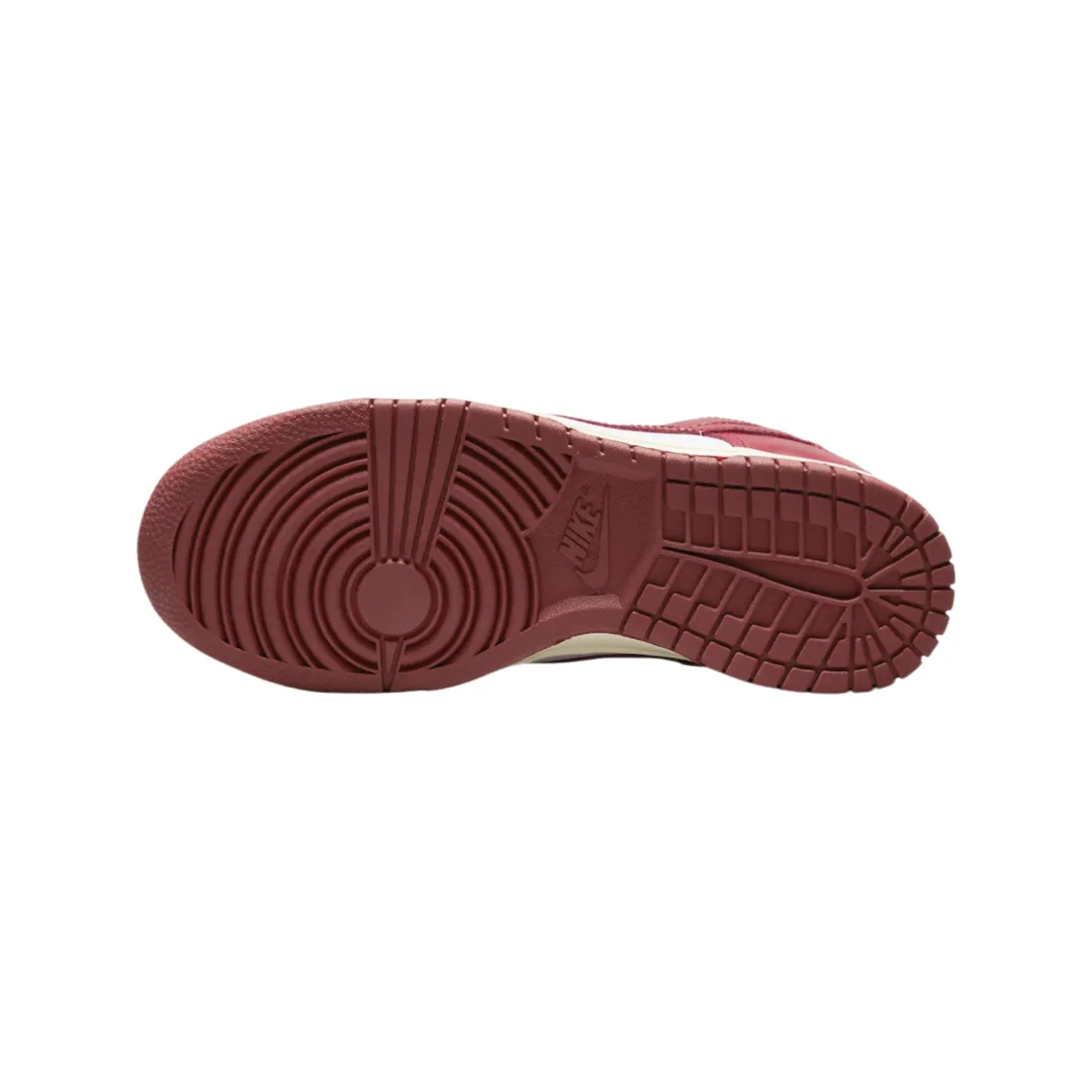 Nike Women's Dunk Low Vintage Red Nike Dunk