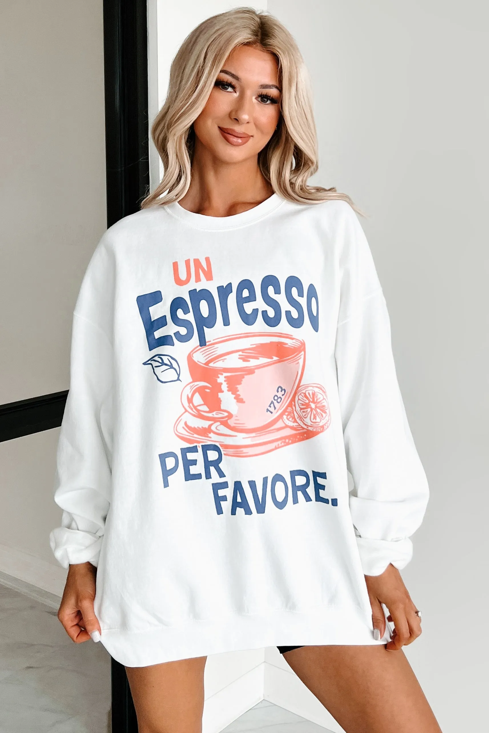 "Un Espresso" Graphic Sweatshirt (White)