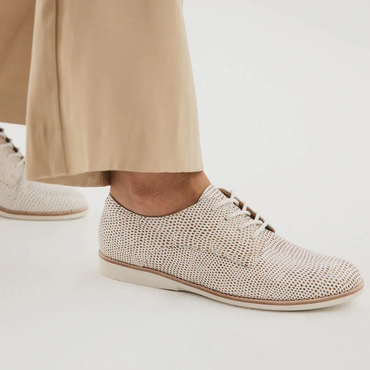 Rollie Derby Tan/White Snake Shoes_Rollie