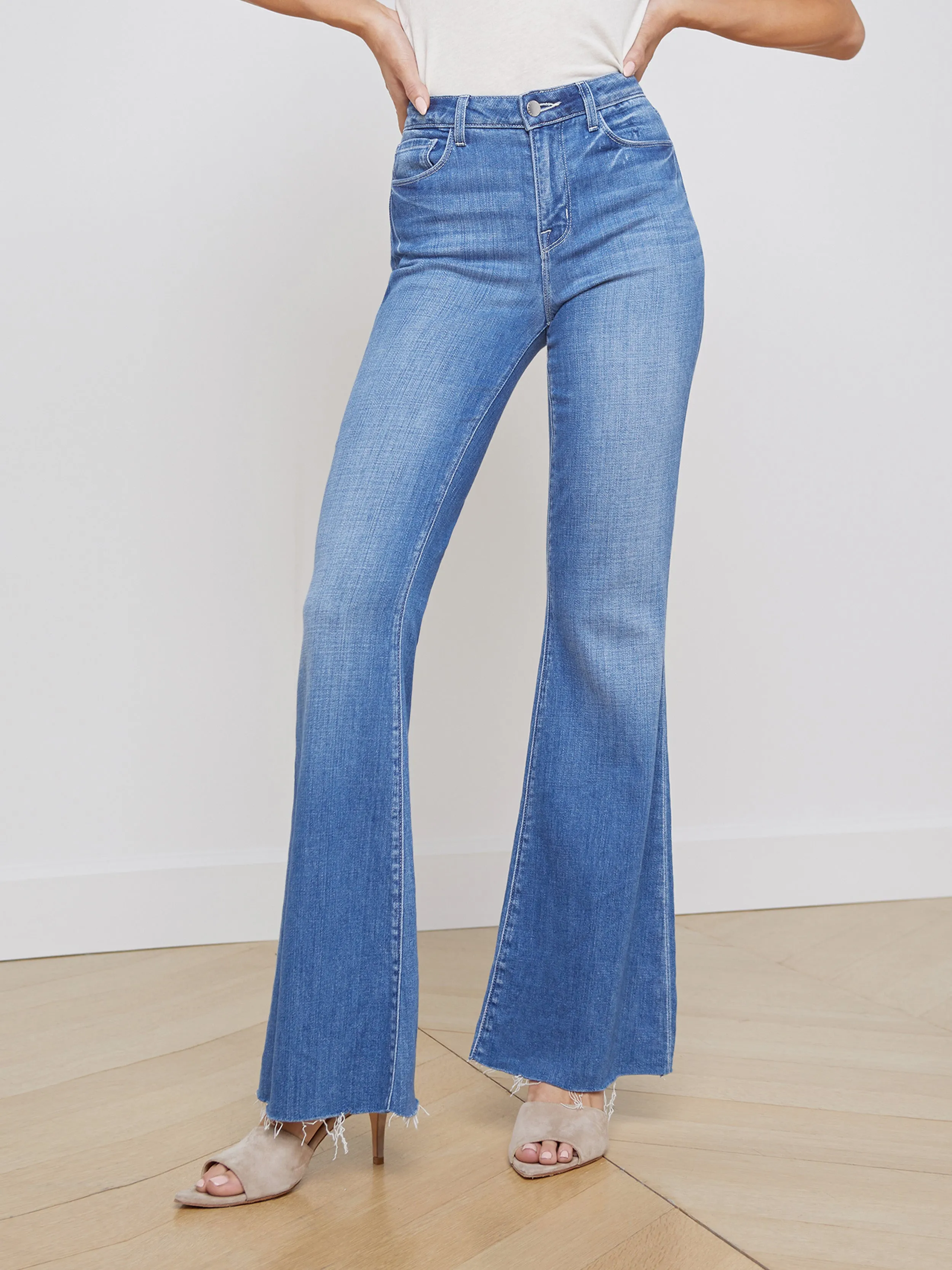 Sera Sneaker Flare Jean