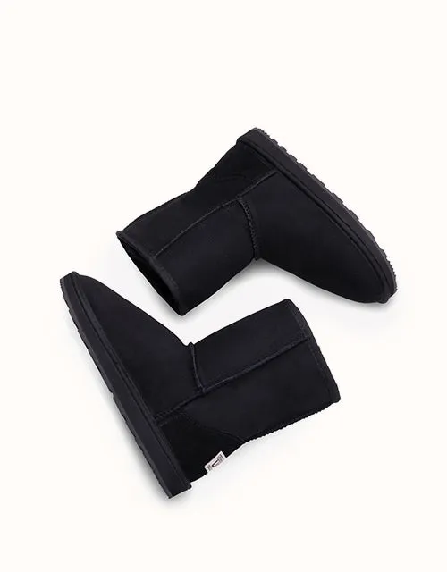 URBAN UGG® Classic Short II UGG Shoes