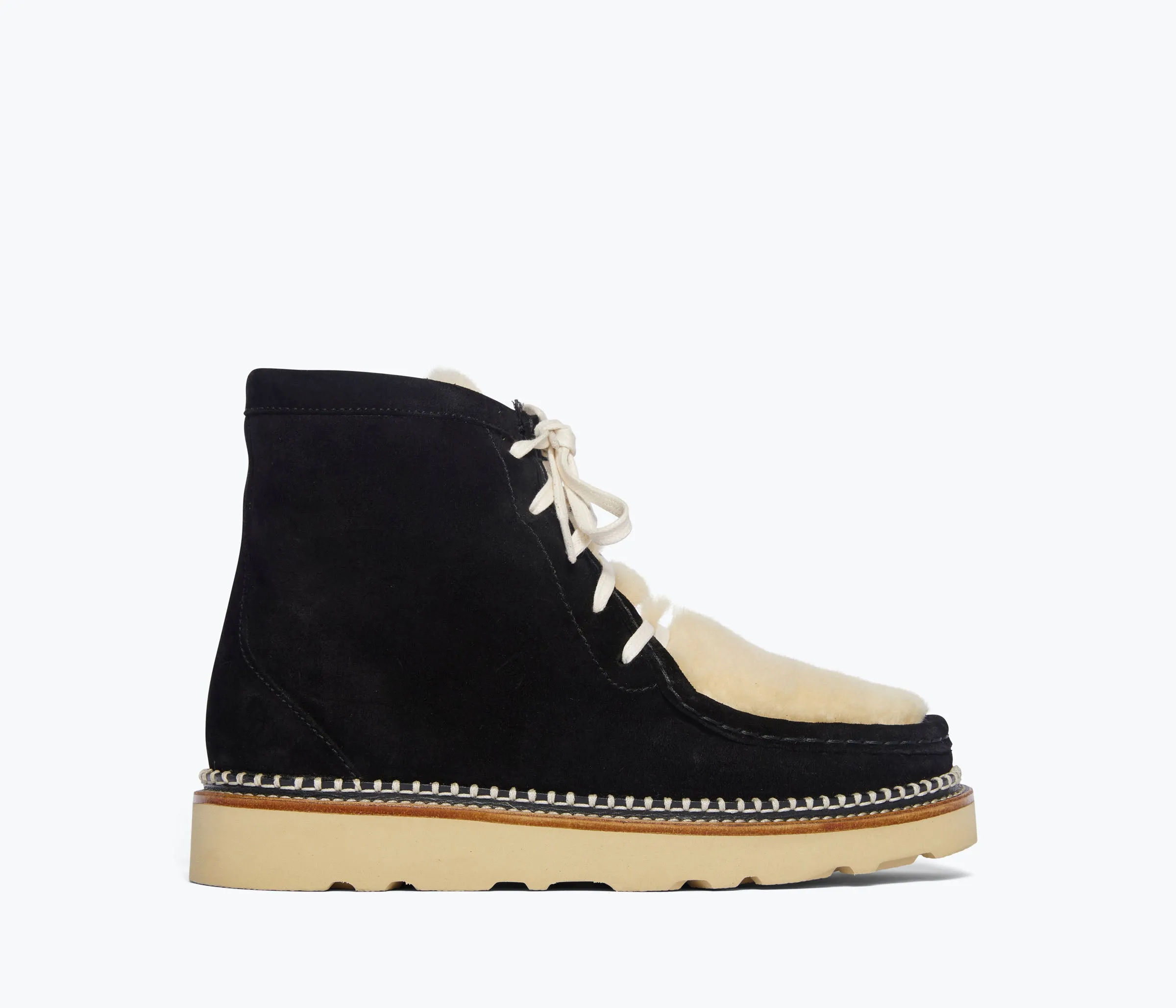 WINNIE MOCCASIN BOOT