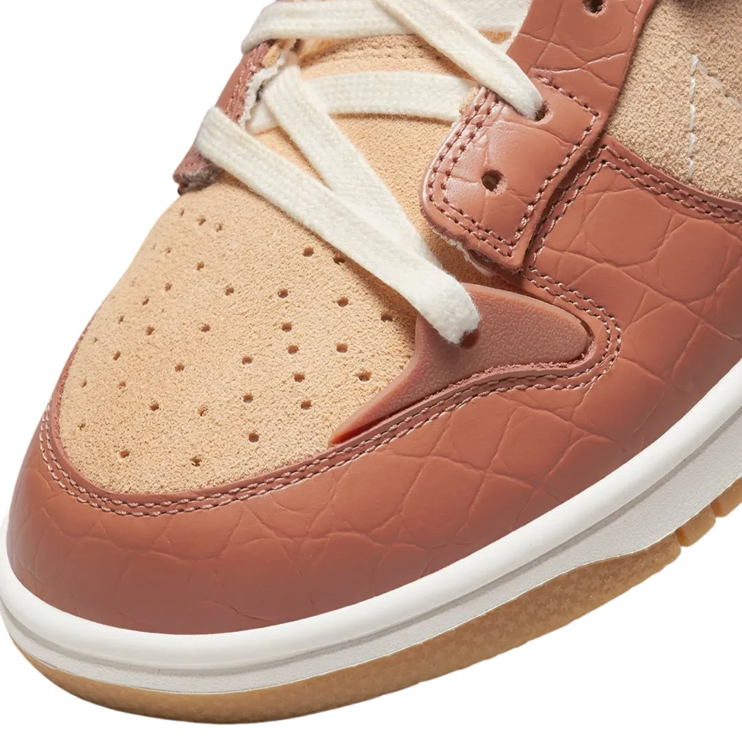 Women's Dunk Low Disrupt 2 Mineral Clay Sail White Onyx Nike Dunk