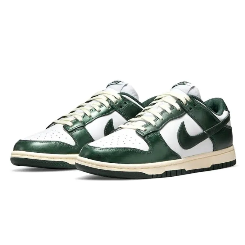 Women's Dunk Low White Pro Green Coconut Milk Vintage Cream Nike Dunk